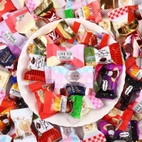 巧克力夹心年货网红纯黑巧克力砖块零食紫皮糖散装混合糖果批发