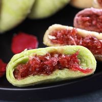 鲜花饼云南特产正宗玫瑰花饼手工现烤好吃糕点早餐小吃零食