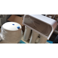 沁园带桶50G反渗透净水器RO-185J