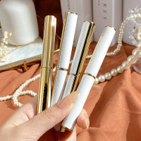 倾雾绒情哑光口红显白烂番茄正红色唇膏易上色不易脱平价彩妆