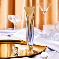 视醇赋弹紧肌眼霜细纹紧致眼部护理视醇眼霜 视黄醇眼霜