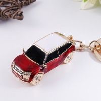 红色汽车钥匙扣 单只包装|精美韩版汽车造型合金钥匙扣 女生包包合金汽车钥匙扣挂饰挂件