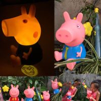 小猪蓝投影存钱罐灯笼|2021年中秋儿童礼物搪胶手提卡通小兔灯笼投影存钱罐音乐发光灯笼