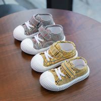 春季新款透气出游童帆布鞋百搭女童韩版男童运动软底宝宝学步耐磨