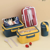 PP材质便当盒 日式饭盒便携式午餐盒 分格可微波加热 送小麦勺子和筷子