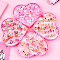 儿童玩具小戒指女公主可爱宝石钻石仿水晶女孩小孩宝宝塑料饰品