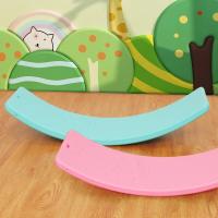 儿童曲面平衡板 跷跷板儿童感统训练曲板平衡板弯曲室内家用玩具前庭翘翘板