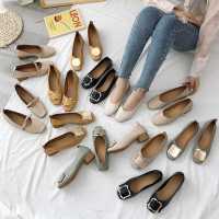 软底单鞋2021春夏新款百搭平底大码奶奶鞋粗跟中跟豆豆鞋衫伊格