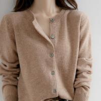 针织圆领开衫女毛衣小外套秋冬新款长袖宽松韩版外搭短款衫伊格