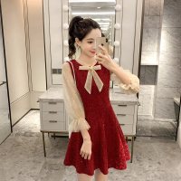 玳恩网纱袖设计感连衣裙2021春季短款V领甜美减龄裙子洋气亮片仙女裙