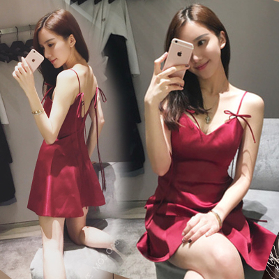 玳恩2021夏季新款韩版露背吊带连衣裙显瘦气质礼服夜场性感网红女装