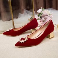 玳恩婚鞋女粗跟2021年春秋季新款新娘鞋不累脚红色秀禾服孕妇鞋子