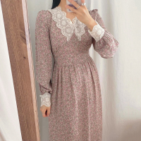 苏芈韩国chic洋气减龄V领重工蕾丝钩花拼接压褶收腰泡泡袖碎花连衣裙