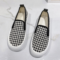 枫述2022春新款厚底圆头帆布鞋大头面包鞋百搭丑萌一脚蹬休闲鞋