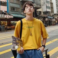 短袖t恤男新款动漫宽松五分中袖体恤学生上衣服ins潮牌半袖打底衫