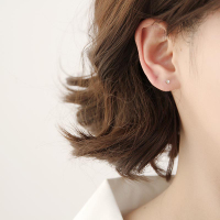 弯钩耳钉女纯银迷你小巧学生气质简约睡觉不用摘耳饰佩戴舒适养耳