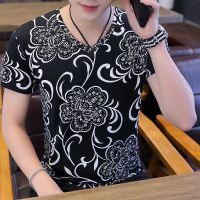 套装/短袖夏季休闲套装男士T恤短裤套装男学生青少年运动套装潮流 卡其字母 换花T-青花瓷 M