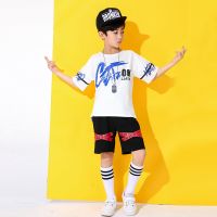 少儿架子鼓演出服男童夏装短袖嘻哈街舞套装中大童节日表演服童装 白色 套装 100码