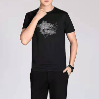 优品剪标时尚潮款几何白墨街头印花T恤