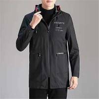 优品剪标简约时尚休闲新款外套