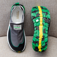 网红小丑鞋男抖音夏季老北京百搭休闲一脚蹬男士懒人2021帆布潮鞋