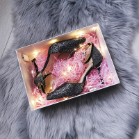 成人礼高跟鞋女18岁生日礼物细跟尖头鞋少女一字扣百搭学生水晶鞋