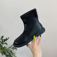 桔宿网红黑色短靴女2021年秋季新款百搭英伦ins显腿细平底机车单靴子