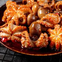 爆头麻辣八爪鱼罐装即食麻辣鱿鱼须章鱼足八爪鱼海鲜