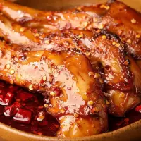 麻辣兔腿手撕兔肉兔头网红零食小吃熟食特产