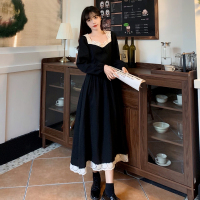 大码胖mm法式复古连衣裙赫本蕾丝拼接显瘦小黑裙2021春装新款长裙