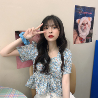 设计感碎花短款上衣女2021新款修身显瘦洋气短袖衬衣雪纺衫百搭潮