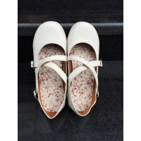 娜瑟微春夏季新款日系森女鞋学院风圆头浅口单鞋平底复古森系娃娃鞋