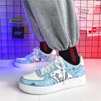 男鞋夏季2021新款动漫联名涂鸦帆布板鞋百搭休闲小白潮鞋