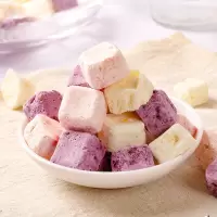 冻干酸奶果粒块酸奶块固体干吃水果干草莓干网红小吃零食100g
