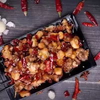 自贡冷吃兔丁麻辣兔肉香辣兔丁四川网红小吃零食特产