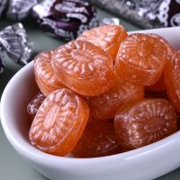 话梅糖块酸甜硬糖果婚喜糖果水果糖批发休闲零食年货便宜100g