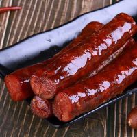 川味麻辣香肠四川腊肠辣肠腊肉腊味特产烟熏香辣烤肠广味批发