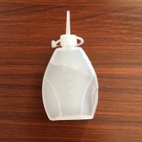 缝纫机油润滑油 缝纫机专用油 电推剪油 风扇门锁防锈油 电剪油 2瓶机油