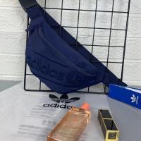 三叶草运动腰包潮牌胸包韩版男女多功能单肩包便携式健身包手机包 蓝色