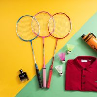 羽毛球学生耐打高弹力防线断成人儿童学生情侣幼儿园超轻羽毛球拍 普通款[3球]