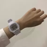 潮流韩版简约男女学生运动小方块表ins风多功能时尚防水电子手表[3月31日发完] 实色白色 手表+备用电池