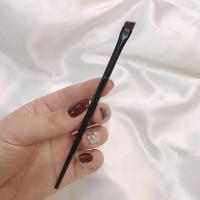 粉底刷扁头平头刷面膜刷粉底液刷专用子不吃粉化妆眼影不吃粉专业 刀锋小号刷 王霏霏推荐 人造纤维