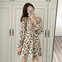 苏芈法式v领碎花连衣裙女2021春季新款设计感小众抽绳收腰中长款裙子