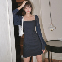 苏芈2021春秋季新款露背性感气质修身显瘦包臀短裙灯笼袖方领连衣裙女
