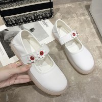 护士鞋女舒适软底不累脚2021春季新款百搭平底单鞋花朵小白鞋