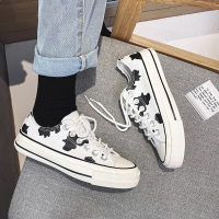 帆布鞋女2021新款潮鞋春季韩版学院风学生百搭小白鞋奶牛板鞋ins