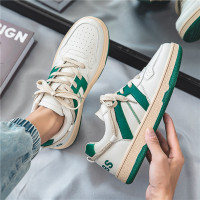 秋冬季男鞋青少年皮面休闲增高板鞋百搭运动耐磨小白潮鞋