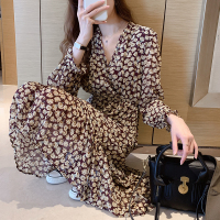 苏芈碎花连衣裙女春装2021年新款收腰显瘦法式复古桔梗裙打底长裙子潮