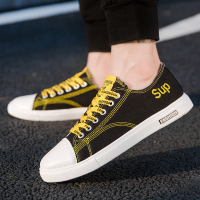 苏芈春季帆布鞋男士韩版潮流板鞋低帮百搭男鞋学生透气布鞋男休闲潮鞋