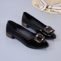 苏芈2021新款粗跟复古小皮鞋浅口单鞋女士尖头鞋子百搭平底鞋女鞋